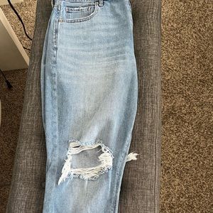 American Eagle Ripped Mom Jeans